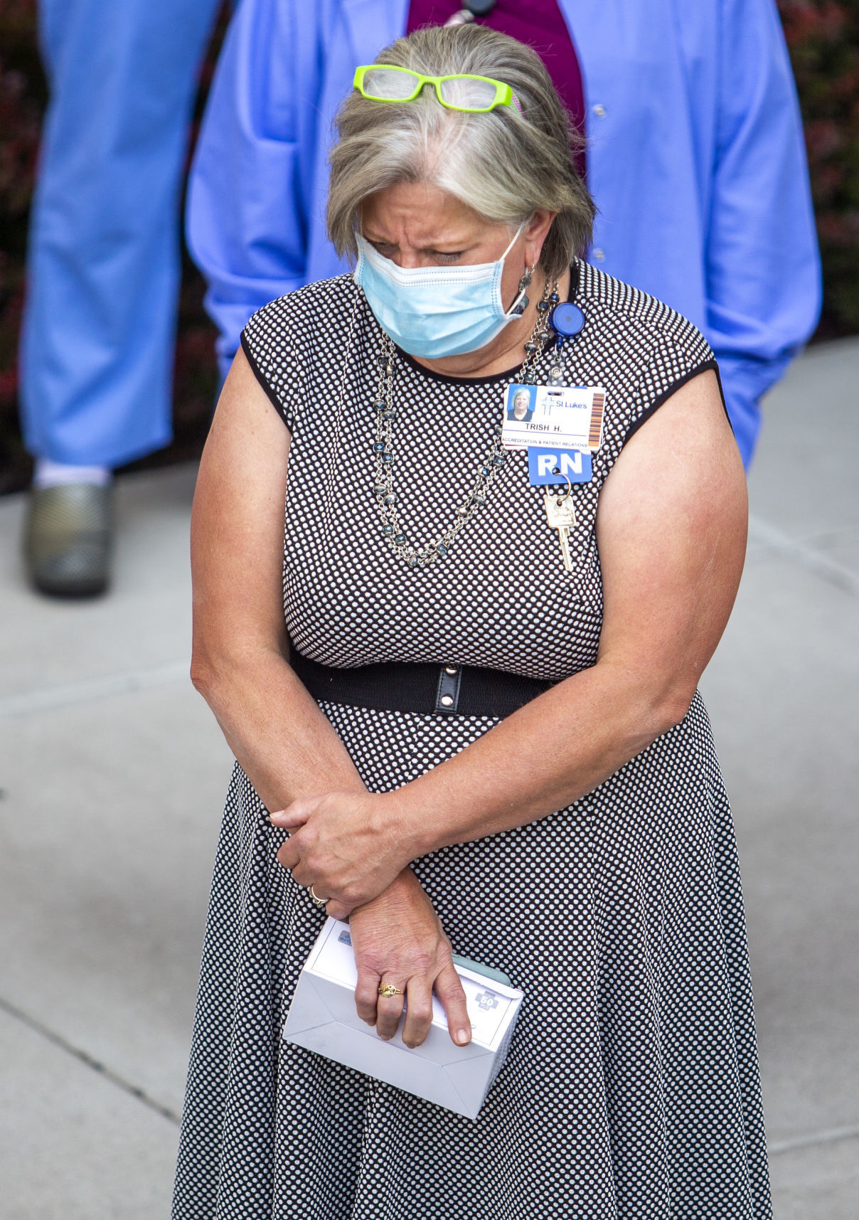 Hospital staff show solidarity with moment of silence